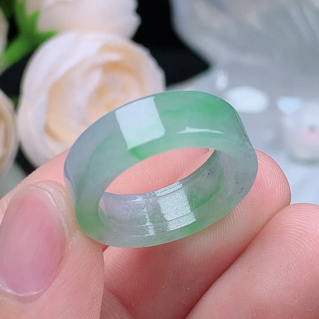 缅甸翡翠老坑冰种飘阳绿方戒戒指玉指环  水润通透 尺寸：17.1-6.8-2.9mm 14号圈口3S