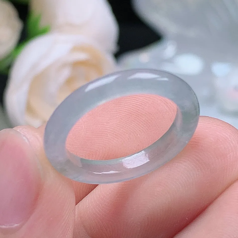 缅甸翡翠老坑冰种翡翠水润起胶细条晴底半山水戒指玉指环  水润通透 尺寸：16.5-3.2-2.9mm 12-13号圈口4S