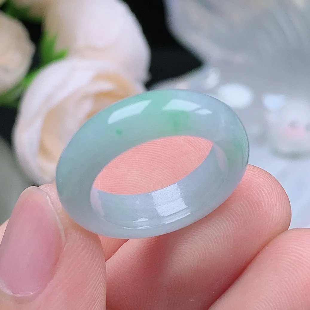 缅甸翡翠老坑种翡翠水润飘绿戒指玉指环  水润通透 尺寸：16.7-5.7-3.5mm 13号圈口4S