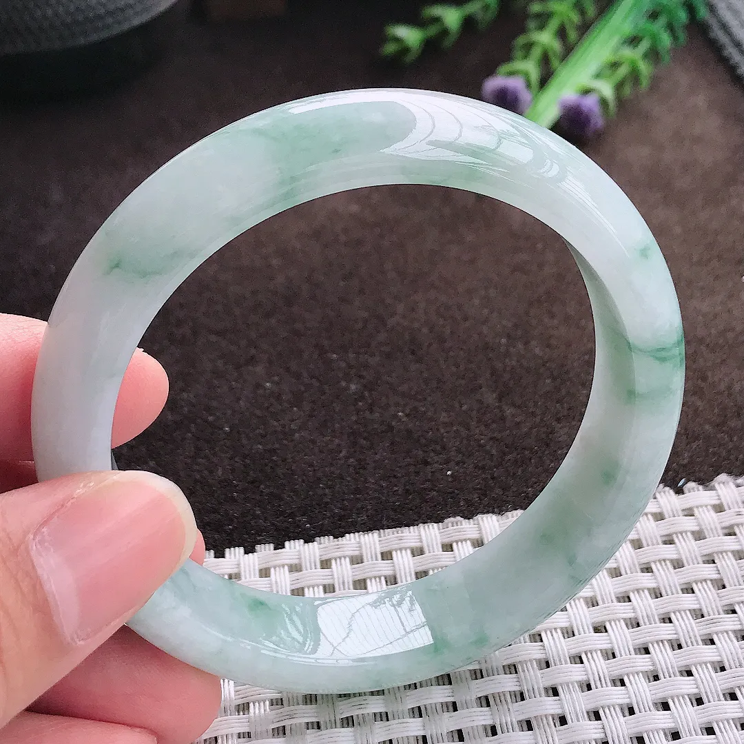 天然a货翡翠57.8/13.5/8老坑精美冰润飘花手镯宽边翡翠玉手镯