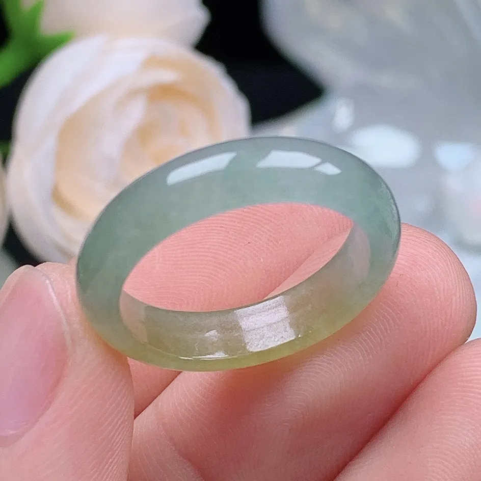 缅甸翡翠老坑种水润起胶半山水冰黄翡戒指玉指环  水润通透 尺寸：19-5.2-3mm 20号圈口3S