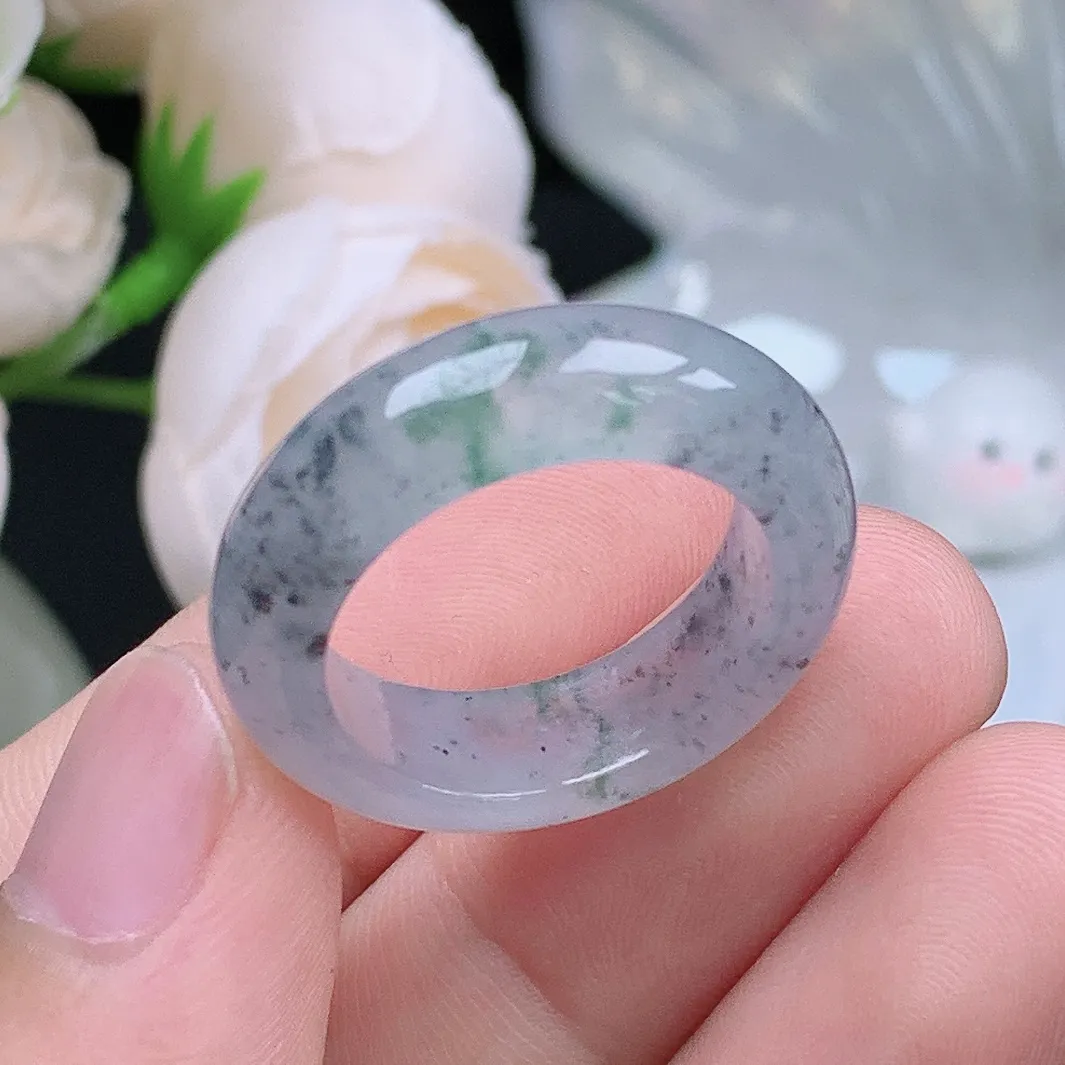 缅甸翡翠老坑冰种水润乌鸡飘花戒指玉指环  水润通透 尺寸：19.4-6.9-4.3mm 20-21号圈口3S