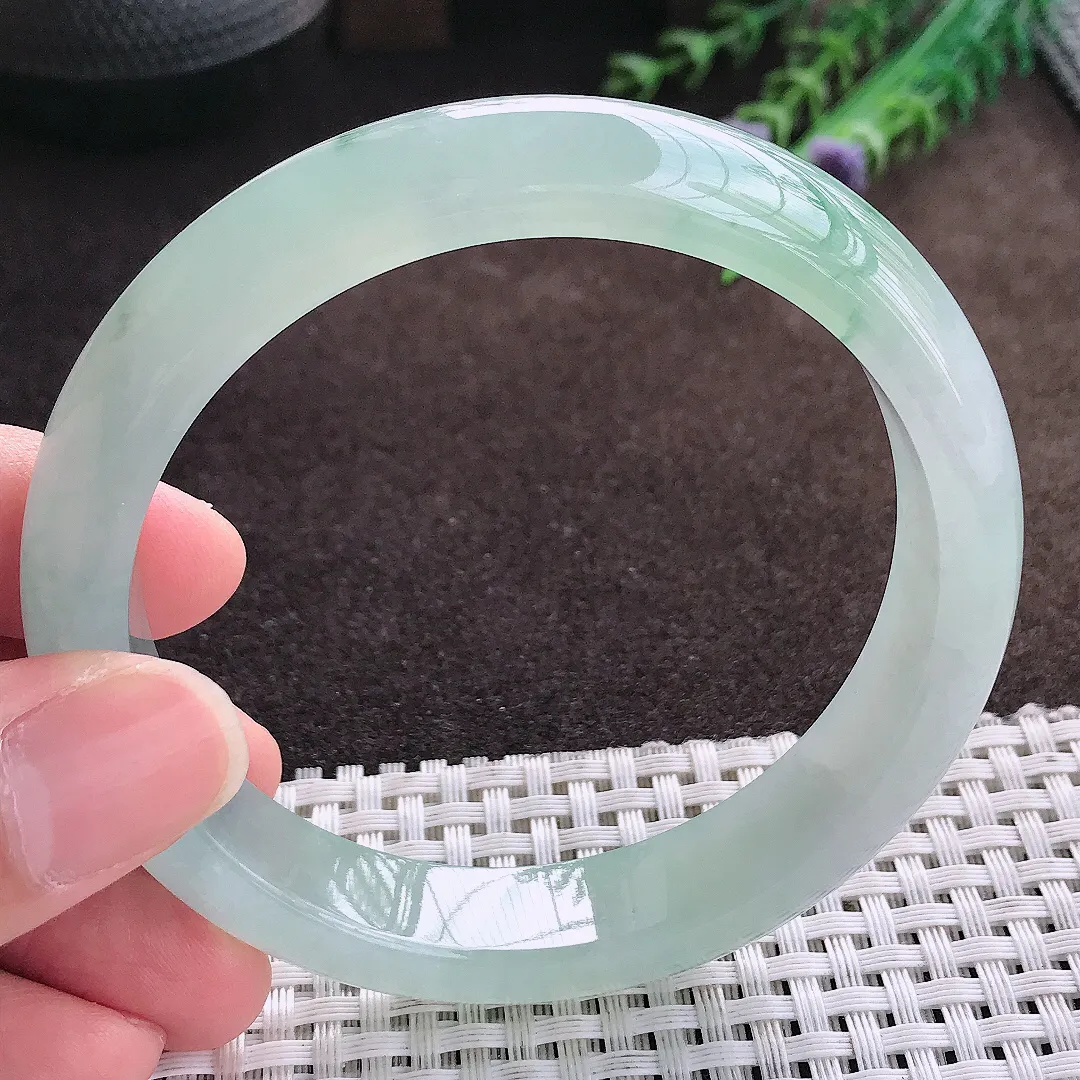 天然a货翡翠61.5/13/8.3老坑冰透果冻胶冰飘花手镯宽边翡翠玉手镯