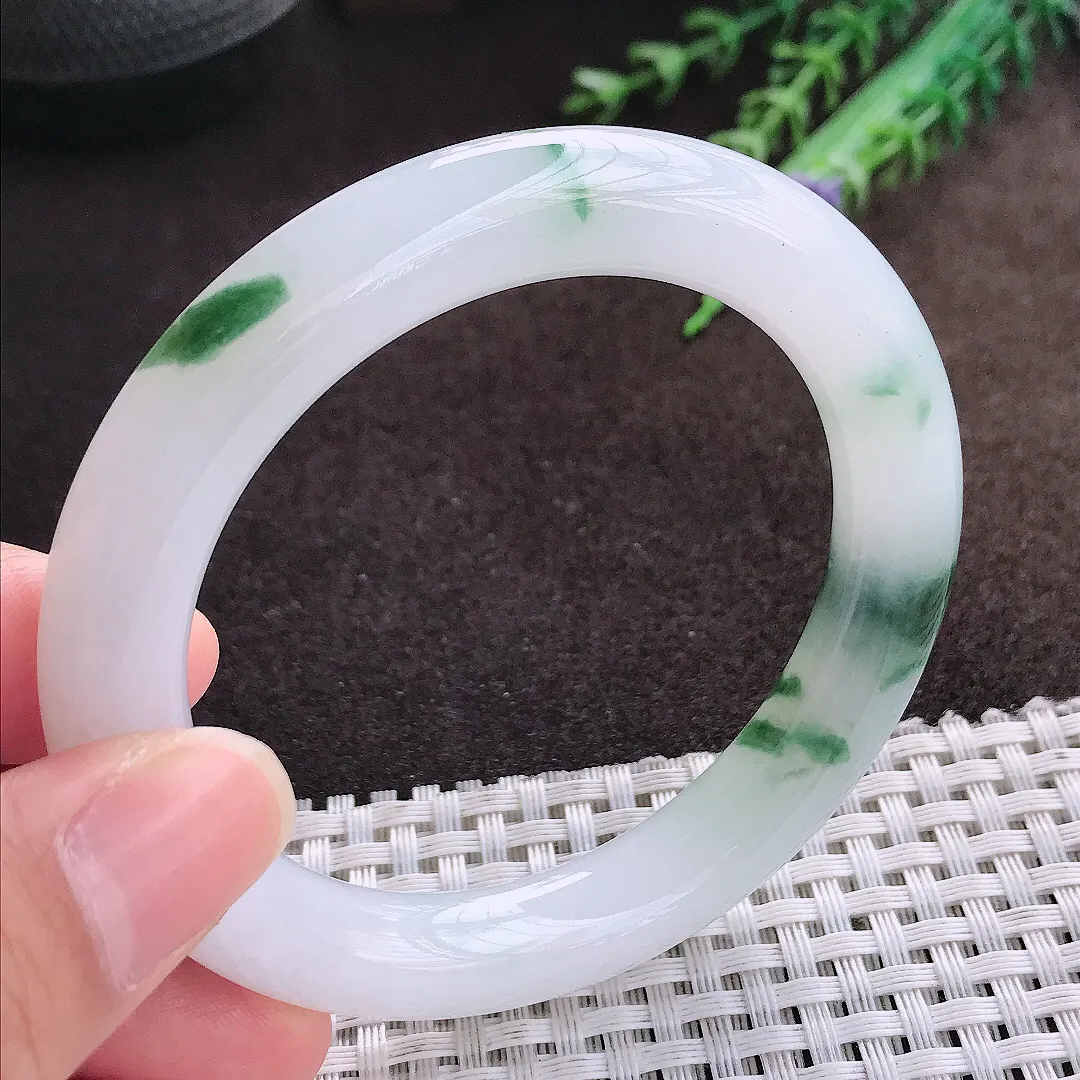 天然a货翡翠54.8/10.3/10老坑冰胶水灵飘花圆条手镯翡翠玉手镯