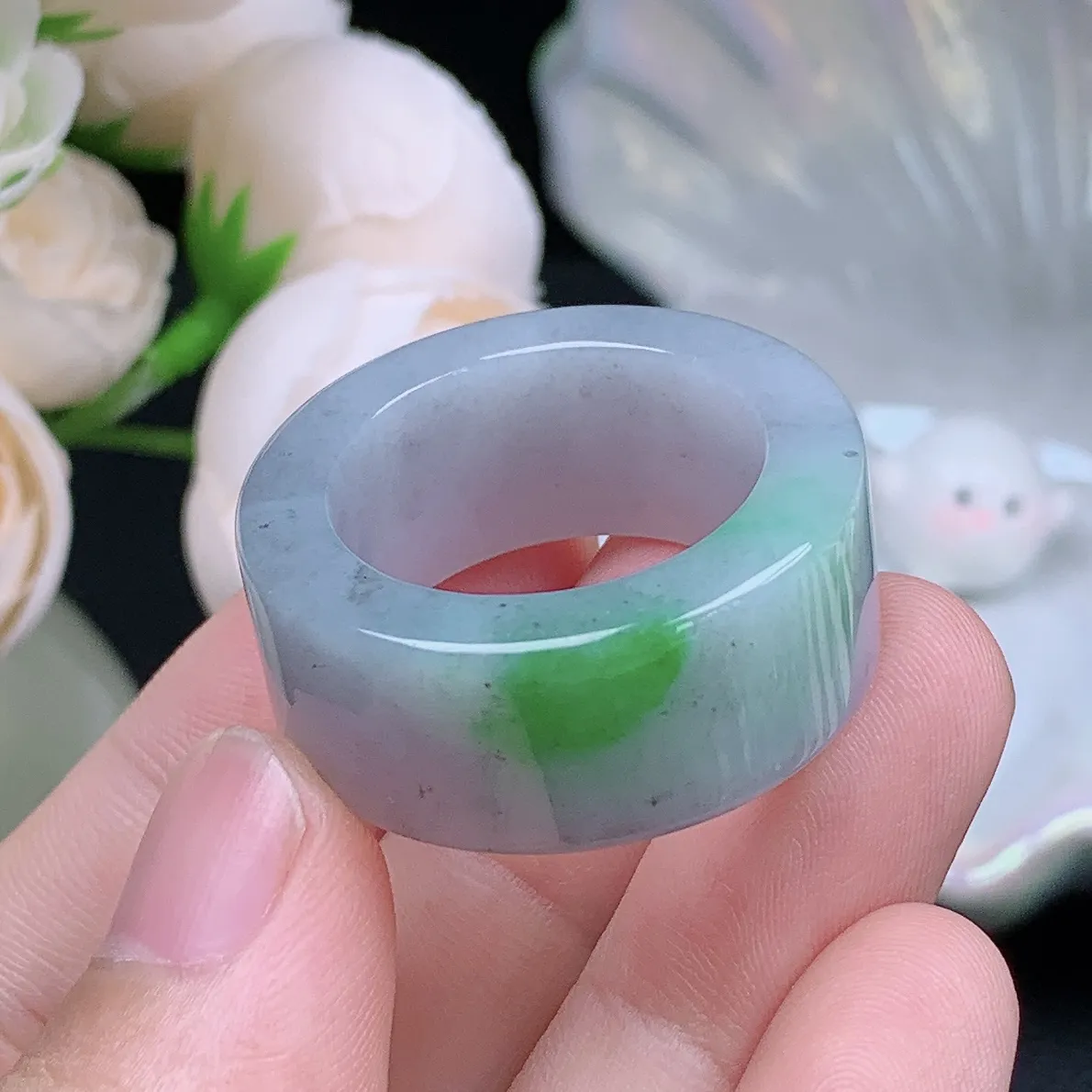 缅甸翡翠老坑种飘绿乌鸡扳指戒指玉指环  水润通透 尺寸：22.2-12.9-5.2mm 29号圈口3S