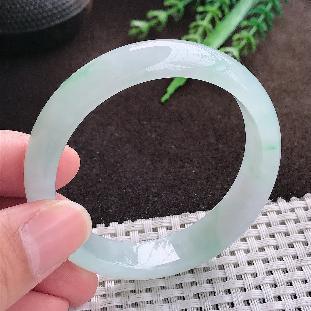 天然a货翡翠52/12.8/6.8老坑冰胶果冻飘花手镯宽小圈口翡翠玉手镯