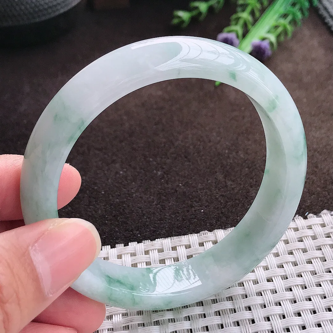 天然a货翡翠57.8/13.5/8老坑精美冰润飘花手镯宽边翡翠玉手镯