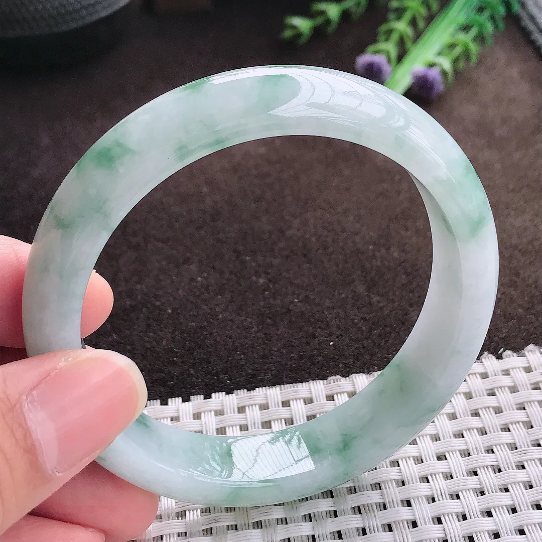 天然a货翡翠57.8/13.5/8老坑精美冰润飘花手镯宽边翡翠玉手镯