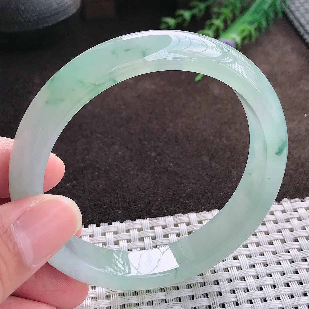 天然a货翡翠61.5/13/8.3老坑冰透果冻胶冰飘花手镯宽边翡翠玉手镯