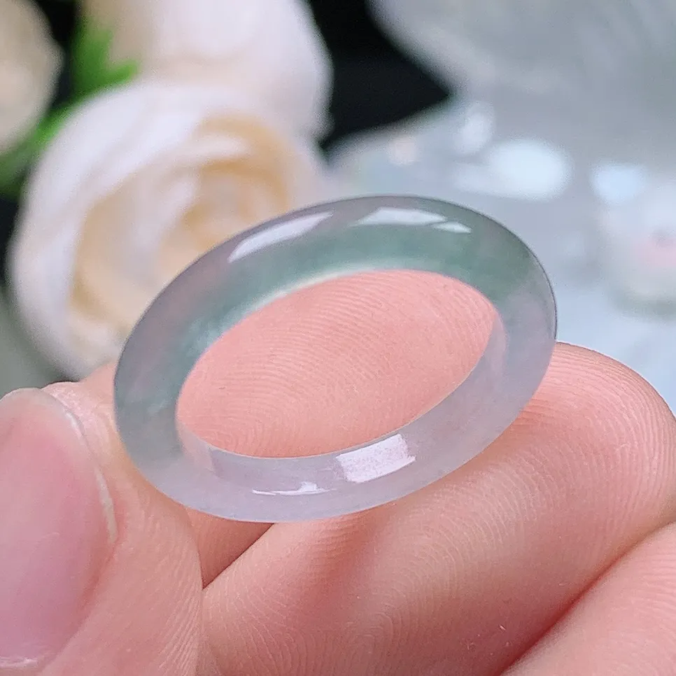 缅甸翡翠老坑冰种翡翠水润起胶细条晴底半山水戒指玉指环  水润通透 尺寸：16.5-3.2-2.9mm 12-13号圈口4S