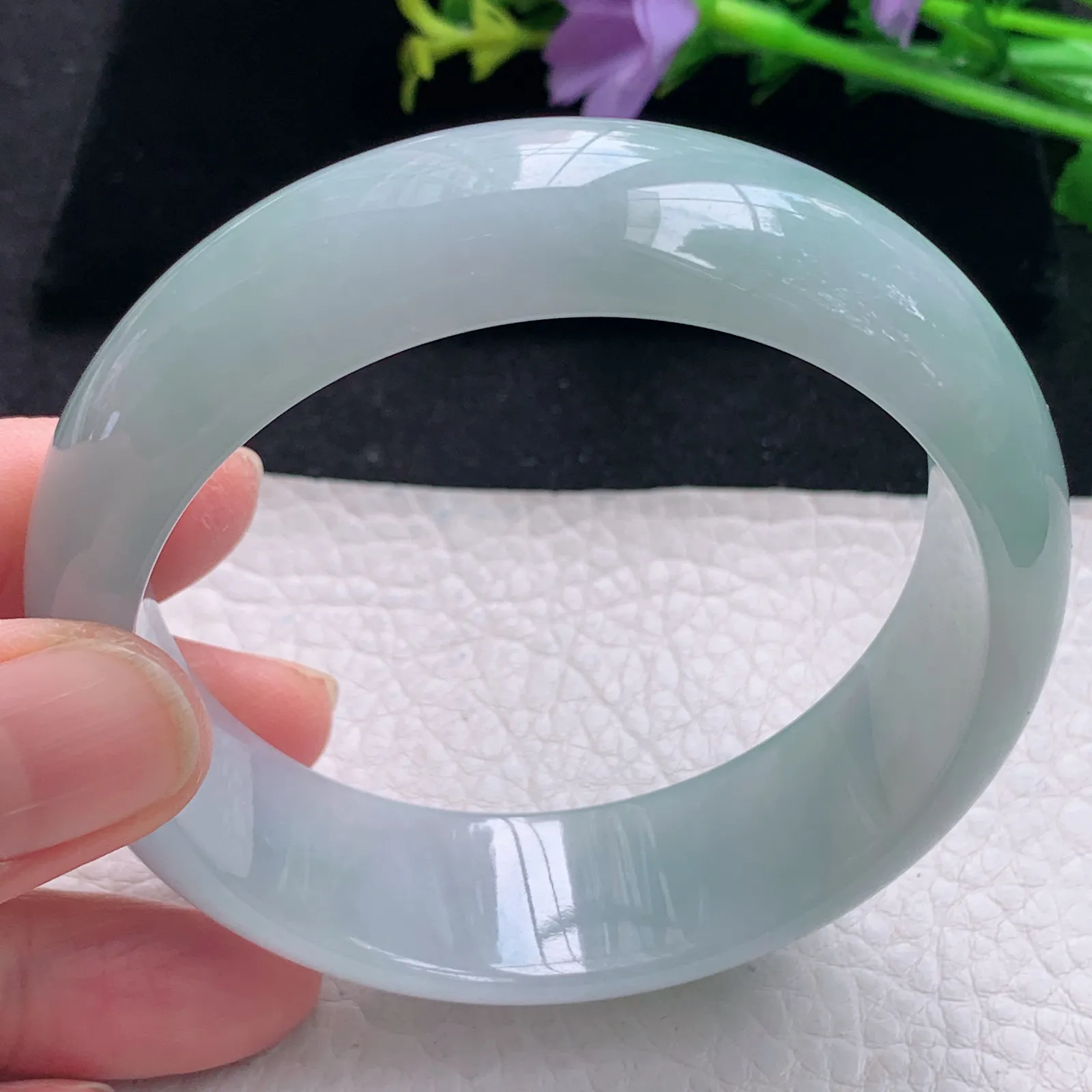 js自然光59*19*8轮胎镯 缅甸翡翠a货手镯清新大气宽边玉手环