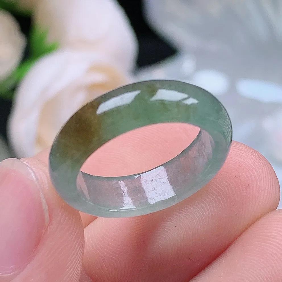 缅甸老坑冰种翡翠水润起胶双彩飘黄翡戒指玉指环  水润通透 尺寸：16.5-5.6-2.9mm 12号圈口5S