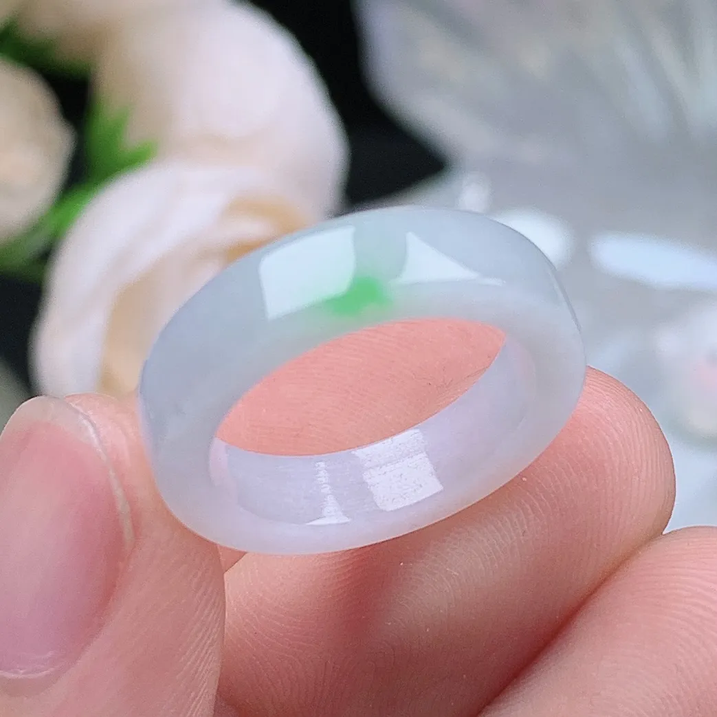 缅甸老坑种翡翠水润飘绿方戒指玉指环  水润通透 尺寸：16-4.7-3mm 11号圈口5S