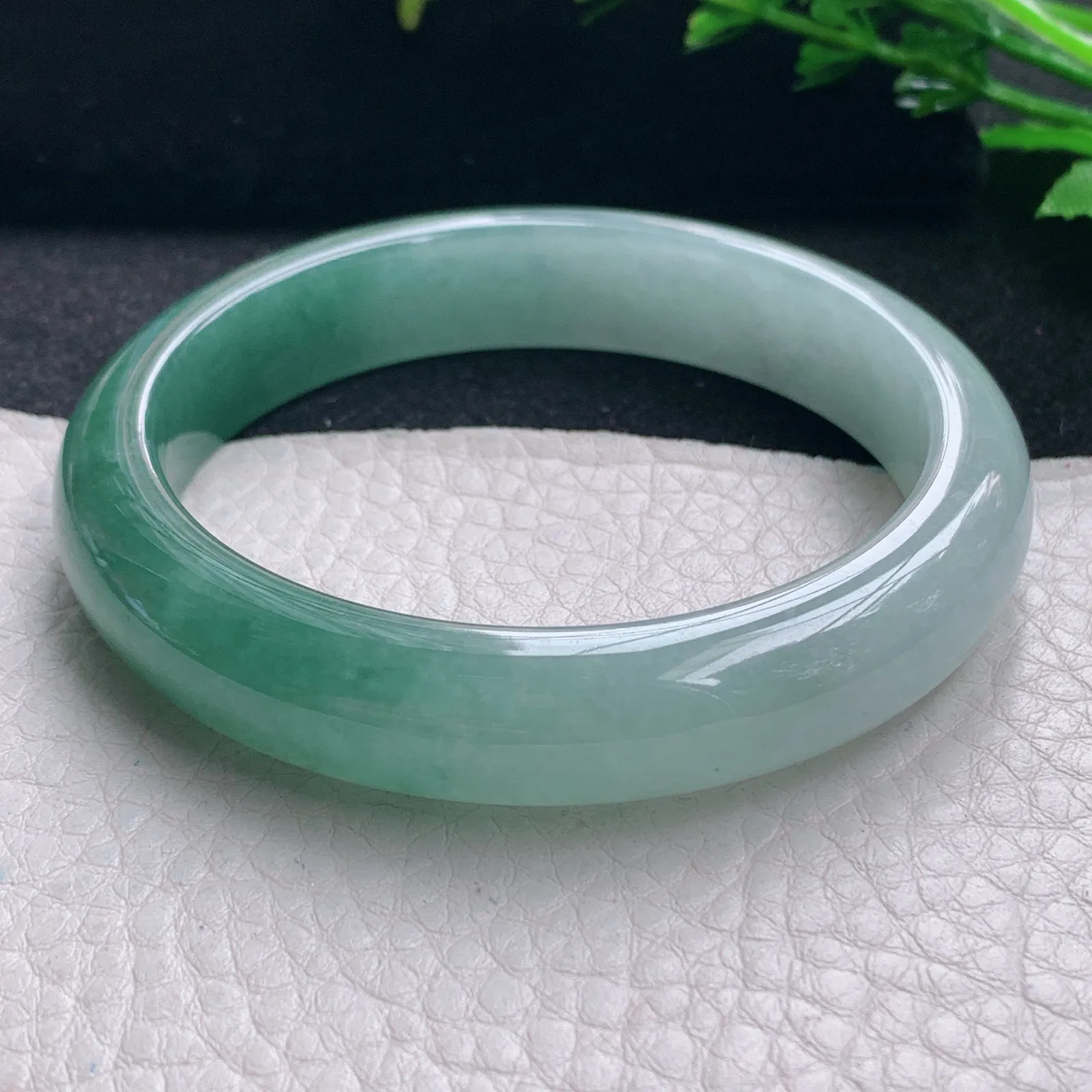 yh自然光55.5*11.8*8平安镯 缅甸翡翠a货手镯冰双彩宽边玉手环