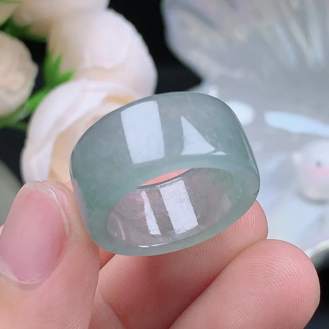 缅甸老坑冰种翡翠水润起胶晴底扳指方戒玉指环  水润通透 尺寸：18.2-10.4-3.2mm 16-17号圈口5S