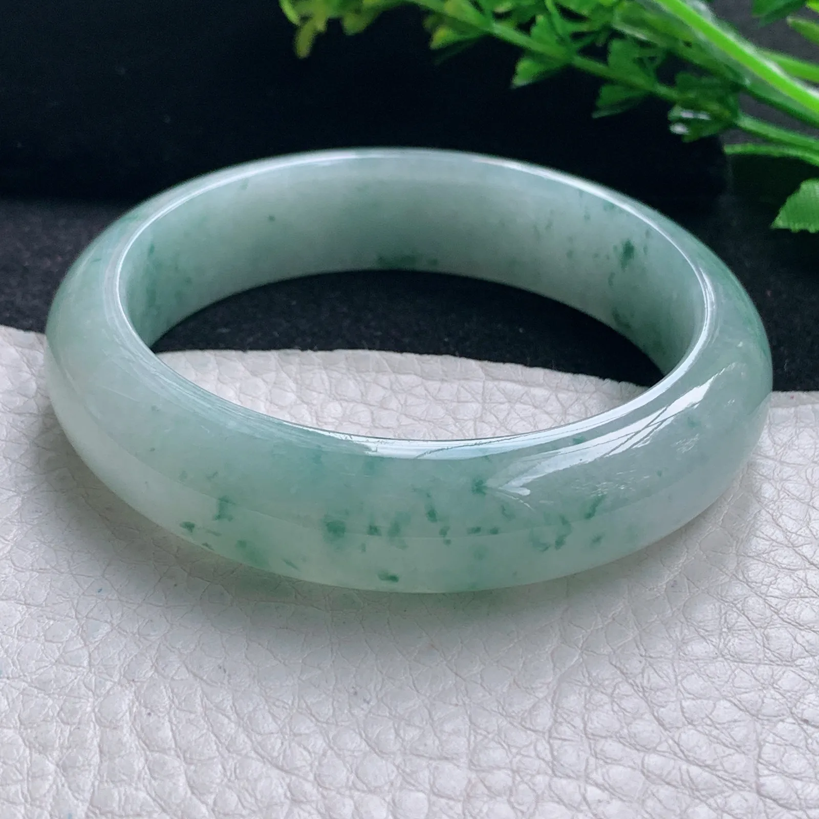 jl自然光56*14.5*8.6平安镯 缅甸翡翠a货手镯冰飘花宽边玉手环