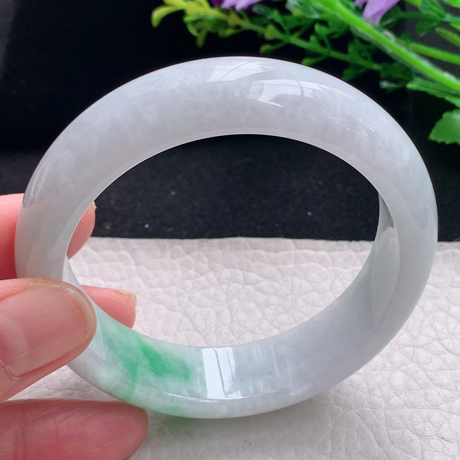 ym自然光57.5*16.2*8.2轮胎镯 缅甸翡翠a货手镯飘绿大气宽边玉手环