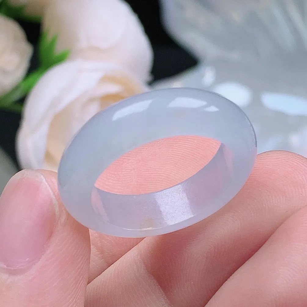 缅甸翡翠老坑种翡翠水润起胶飘金戒指玉指环  水润通透 尺寸：18.8-6.4-3.7mm 19号圈口5S