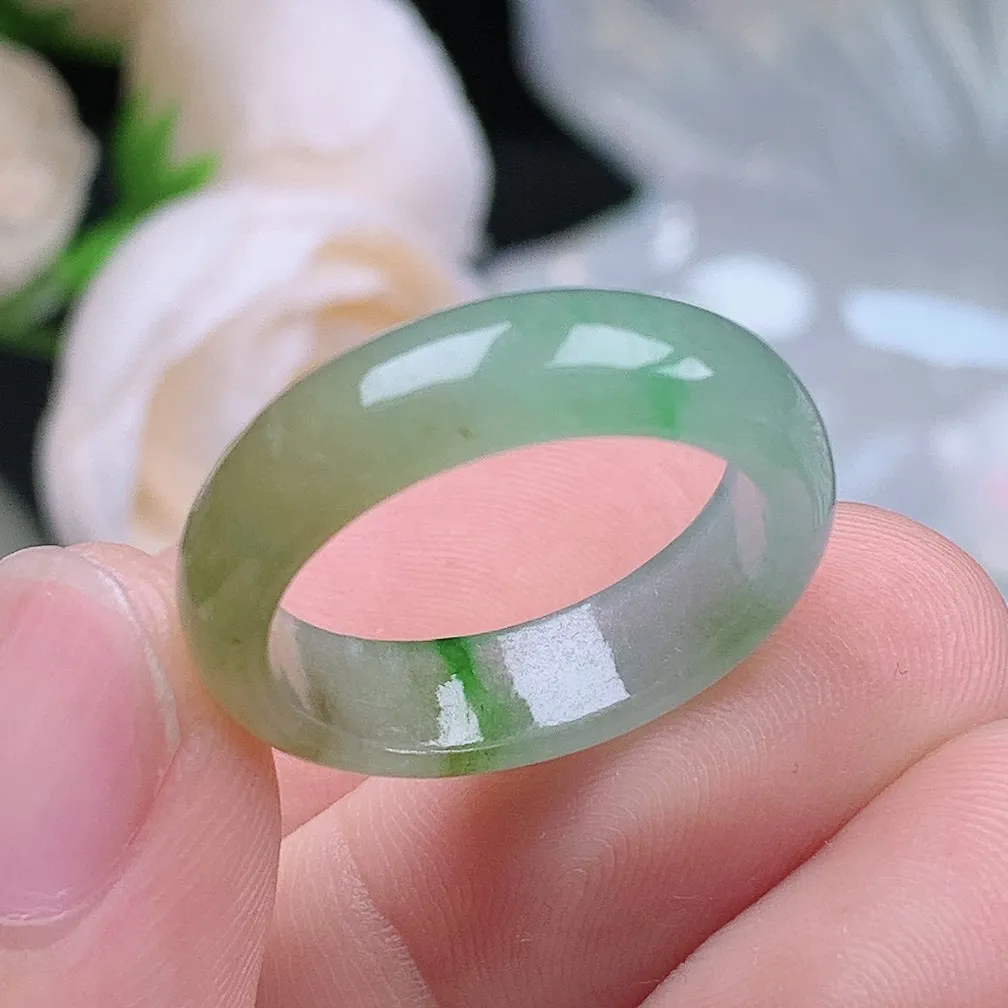 缅甸老坑种翡翠水润双彩黄加绿戒指玉指环  水润通透 尺寸：18.2-5.8-3.2mm 17-18号圈口5S