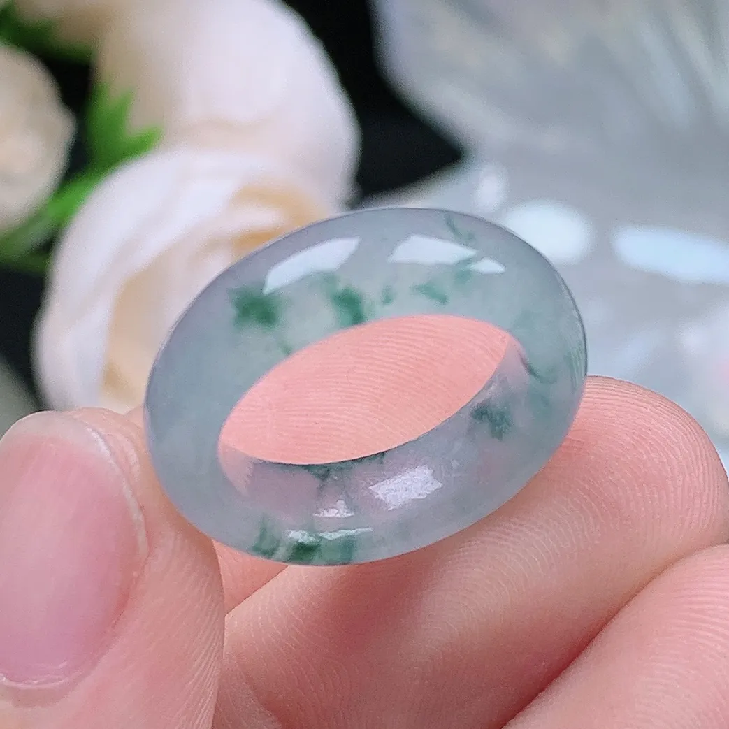缅甸翡翠老坑冰种翡翠水润起胶小圈口飘花戒指玉指环  水润通透 尺寸：15.1-6.1-3.7mm 9号圈口5S