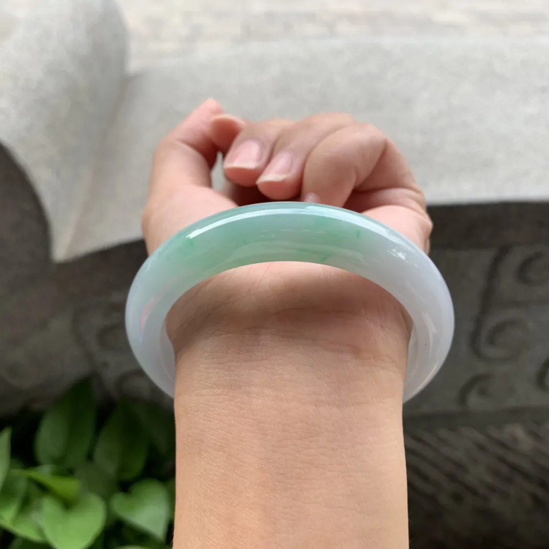 圈口57-12.3-8.8 【果绿正圈手镯】正圈57 58可戴