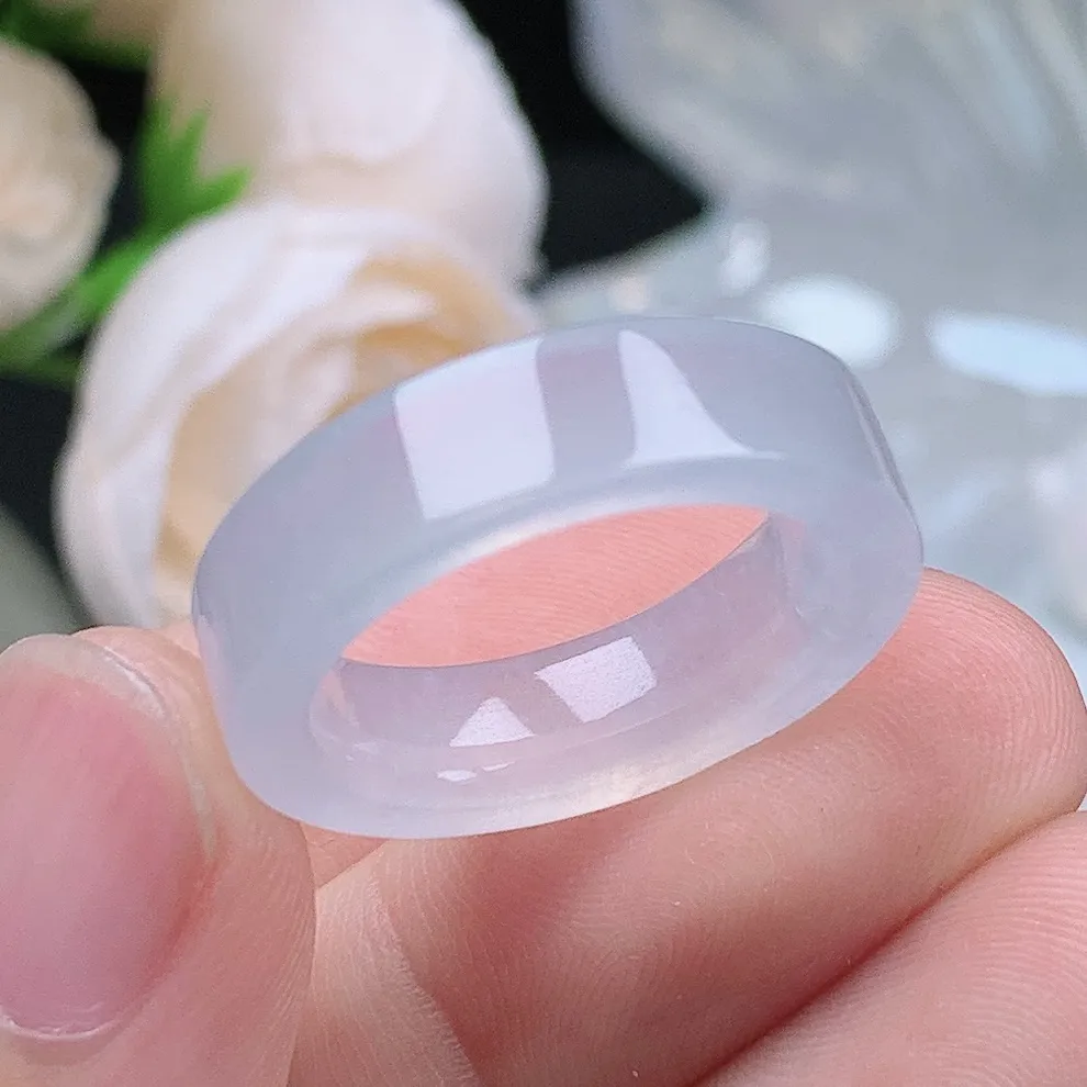 缅甸老坑冰种翡翠水润起胶白月光方戒指玉指环  水润通透 尺寸：17.8-5.9-3.8mm 16-17号圈口5S