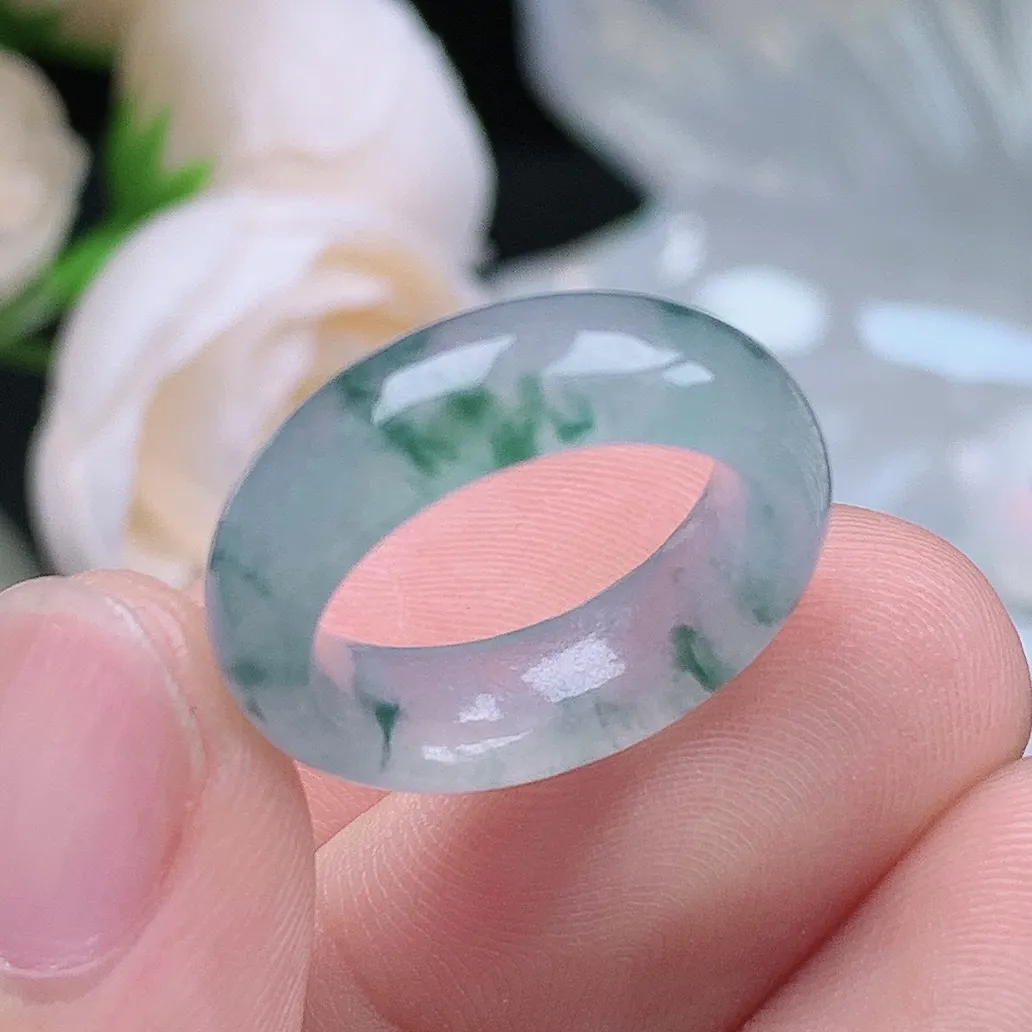 缅甸翡翠老坑冰种翡翠水润起胶小圈口飘花戒指玉指环  水润通透 尺寸：15.1-6.1-3.7mm 9号圈口5S
