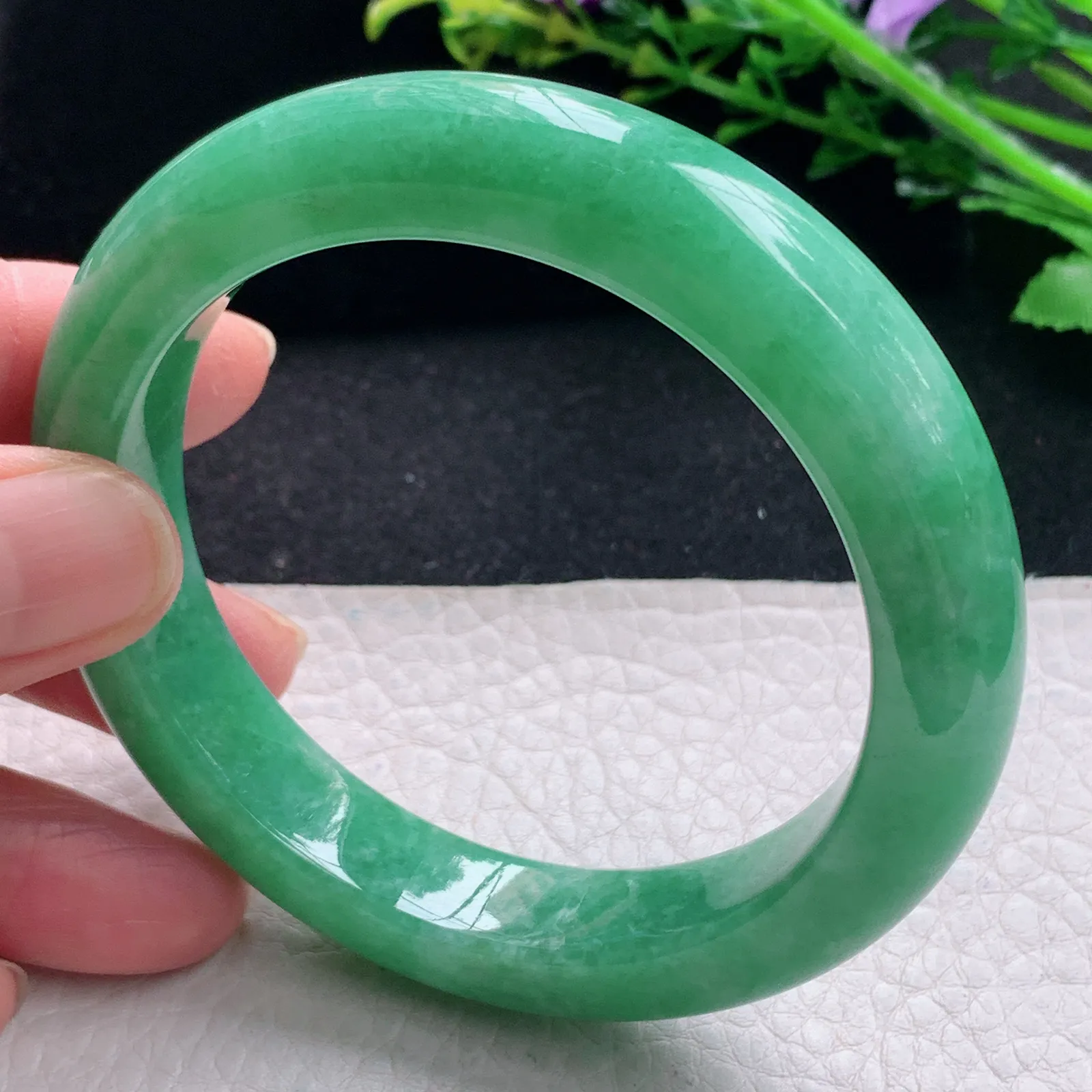 yh自然光58*12.4*9.6平安镯 缅甸翡翠a货手镯满绿厚装宽边玉手环