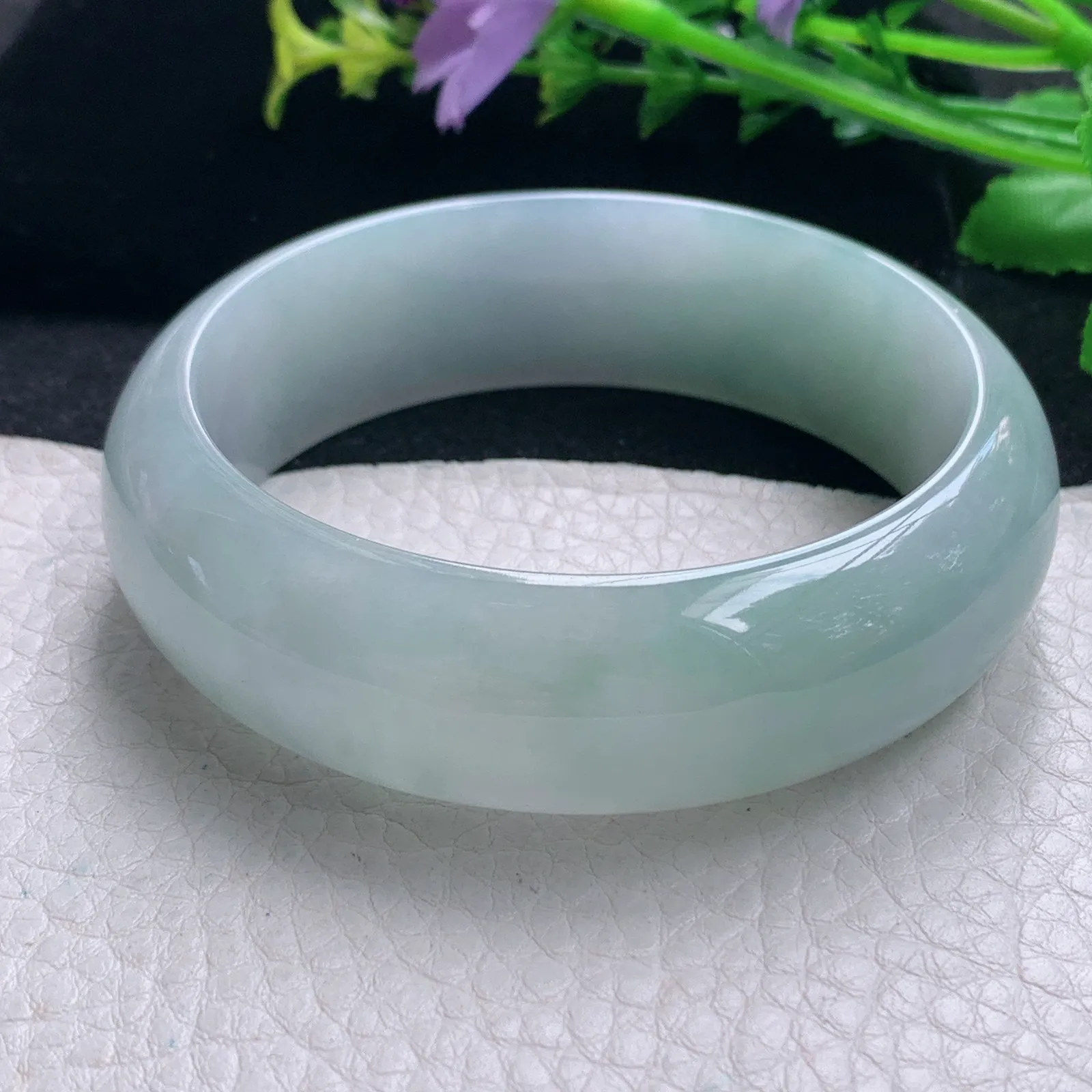 js自然光59*19*8轮胎镯 缅甸翡翠a货手镯清新大气宽边玉手环