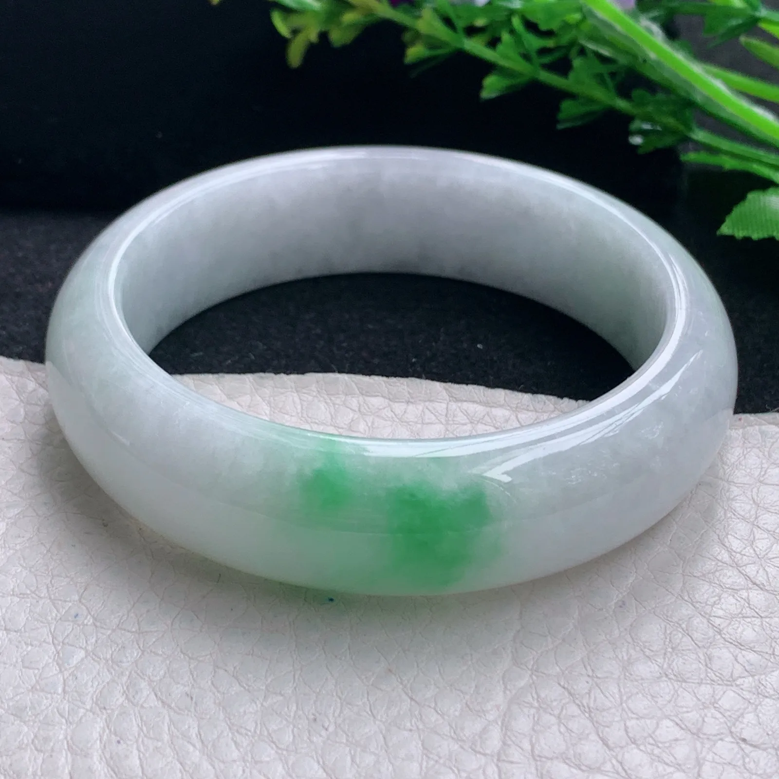 ym自然光57.5*16.2*8.2轮胎镯 缅甸翡翠a货手镯飘绿大气宽边玉手环
