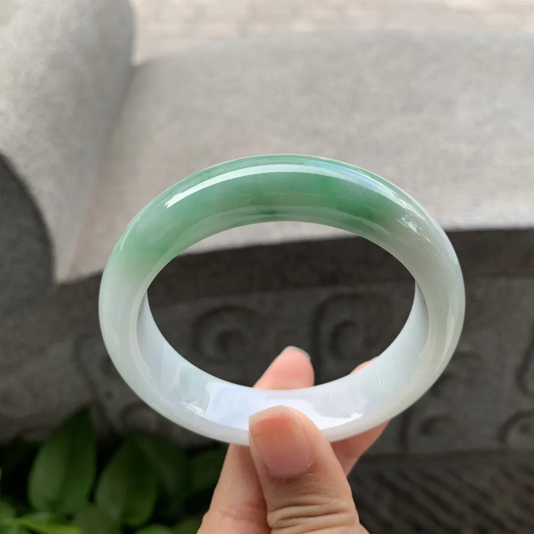 圈口 55.3-14-8.3【飘绿正圈手镯】正圈55 56可戴