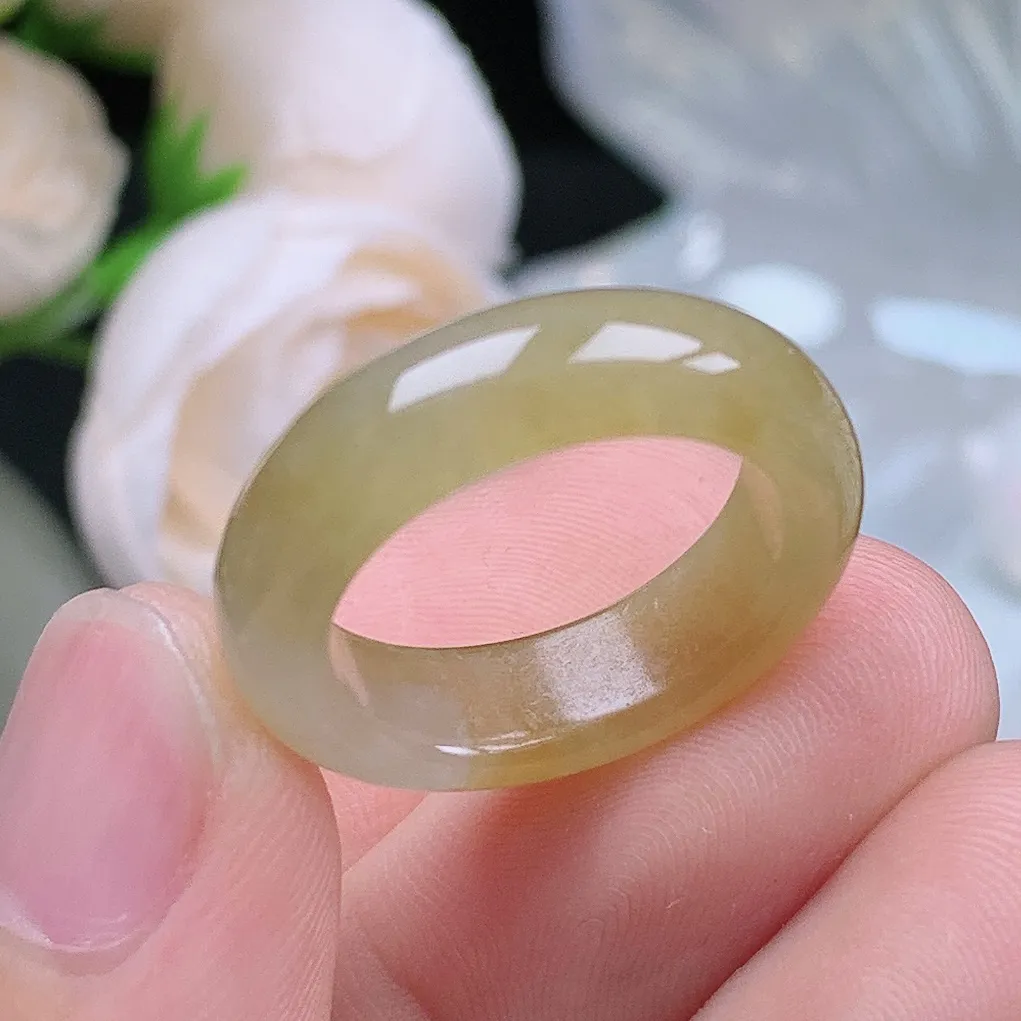 缅甸老坑冰种翡翠水润起胶冰黄翡戒指玉指环  水润通透 尺寸：17.6-6.2-3.7mm 15-16号圈口5S