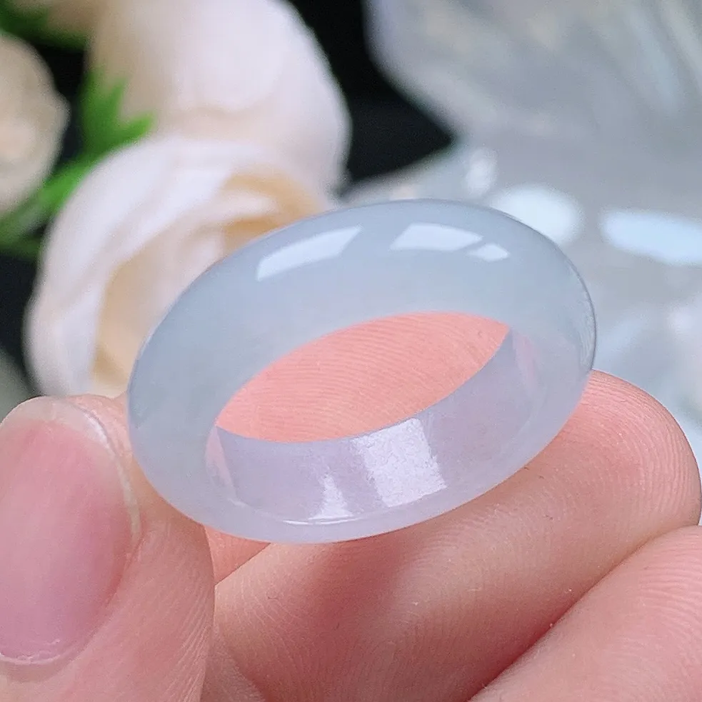 缅甸老坑种翡翠水润起胶白月光戒指玉指环  水润通透 尺寸：17.4-5.8-3.4mm 15号圈口5S