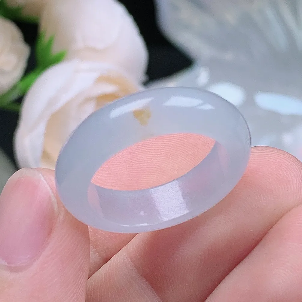 缅甸翡翠老坑种翡翠水润起胶飘金戒指玉指环  水润通透 尺寸：18.8-6.4-3.7mm 19号圈口5S