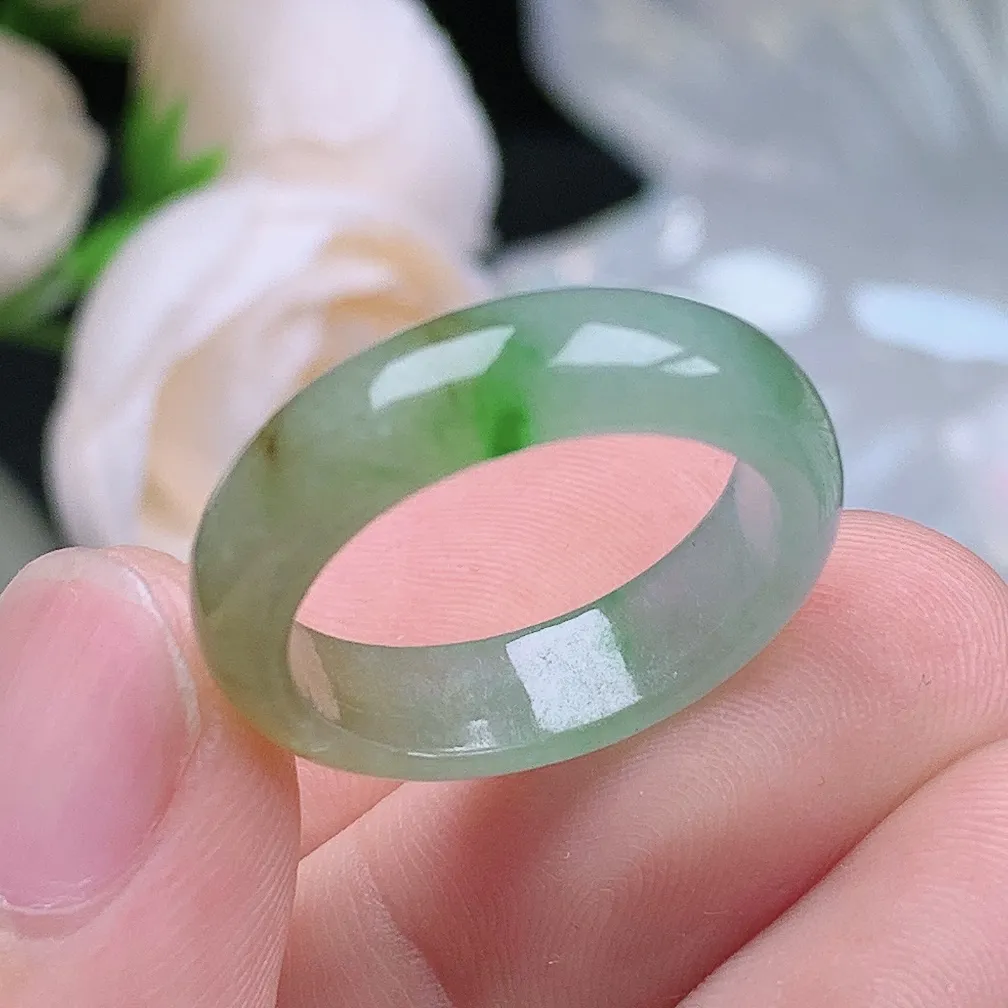 缅甸老坑种翡翠水润双彩黄加绿戒指玉指环  水润通透 尺寸：18.2-5.8-3.2mm 17-18号圈口5S