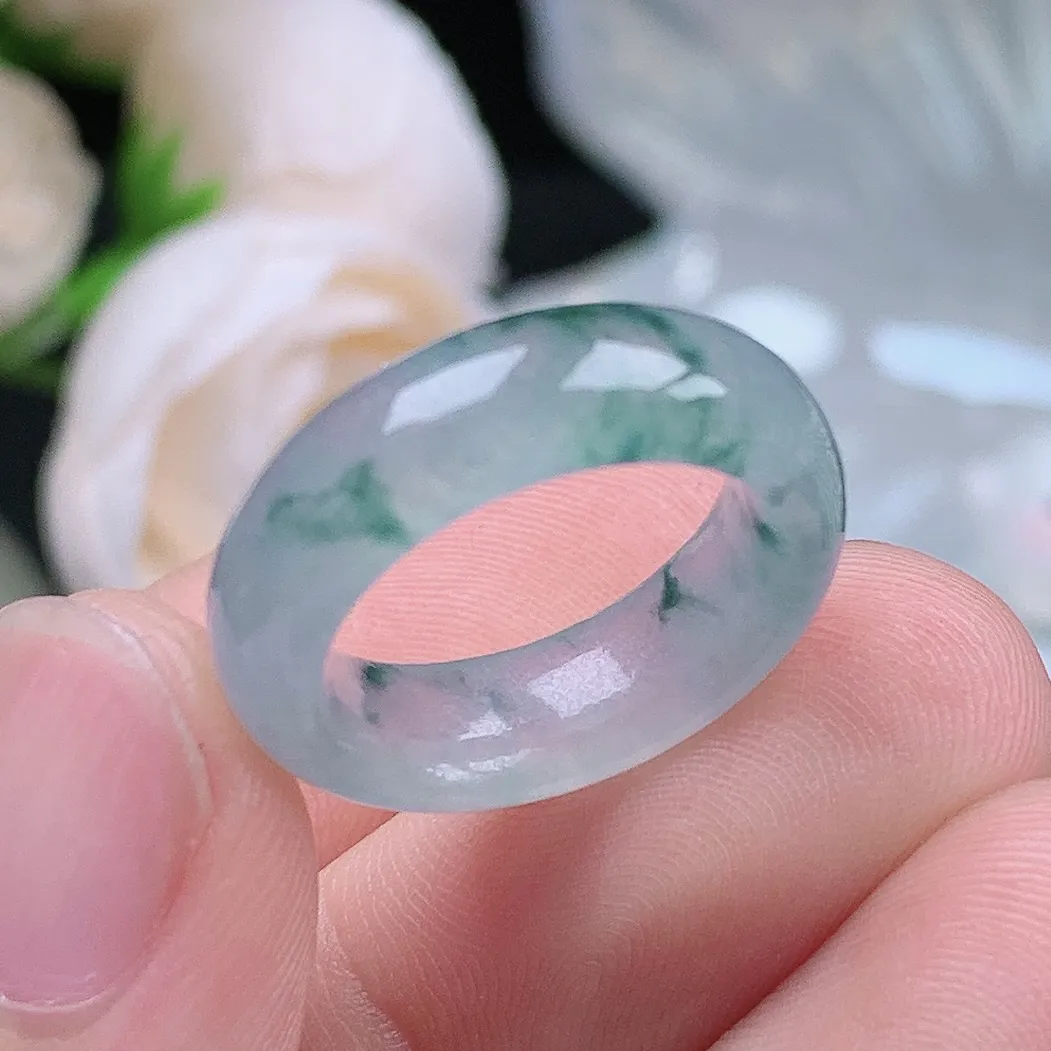 缅甸翡翠老坑冰种翡翠水润起胶小圈口飘花戒指玉指环  水润通透 尺寸：15.1-6.1-3.7mm 9号圈口5S