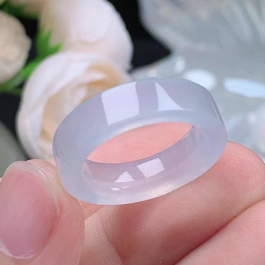 缅甸老坑冰种翡翠水润起胶白月光方戒指玉指环  水润通透 尺寸：17.8-5.9-3.8mm 16-17号圈口5S