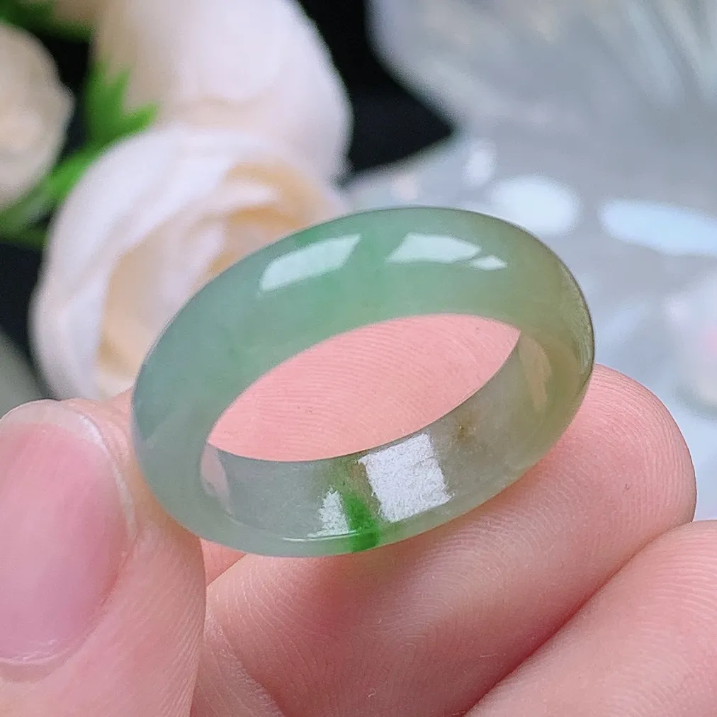 缅甸老坑种翡翠水润双彩黄加绿戒指玉指环  水润通透 尺寸：18.2-5.8-3.2mm 17-18号圈口5S