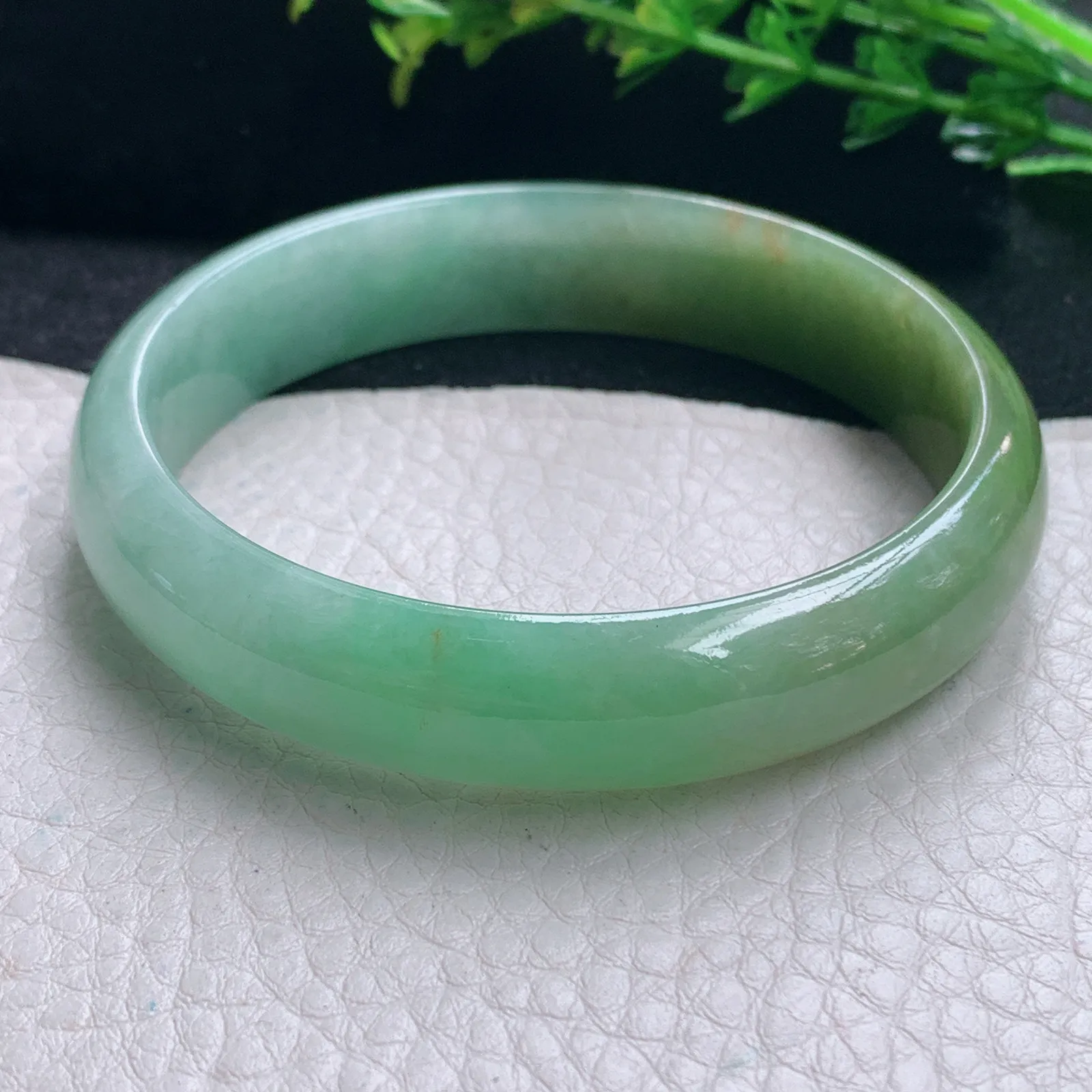 js自然光58*13*6平安镯 缅甸翡翠a货手镯双彩宽边玉手环