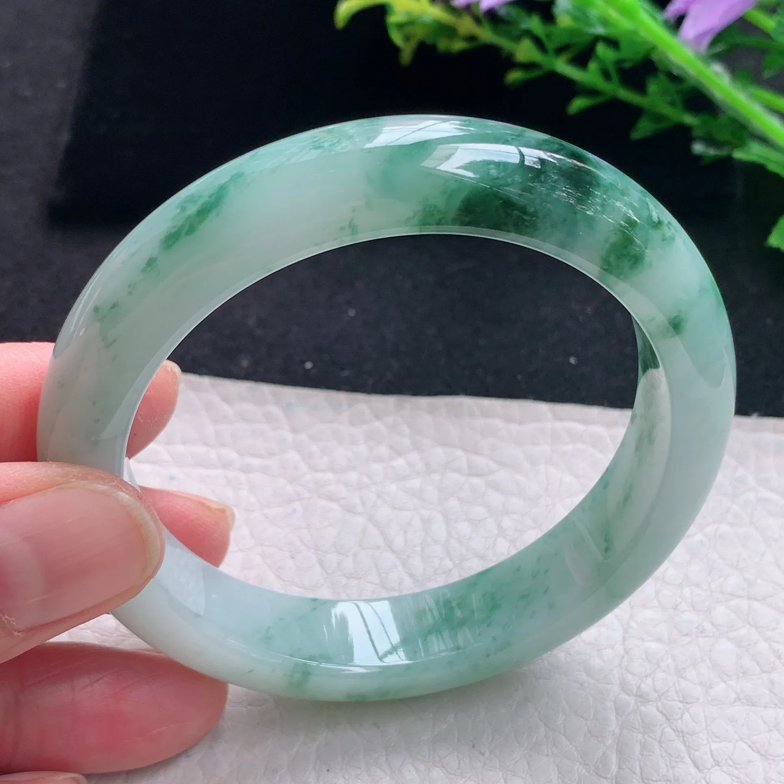 ym自然光56*12.8*8.3平安镯 缅甸翡翠a货手镯水润飘花宽边玉手环