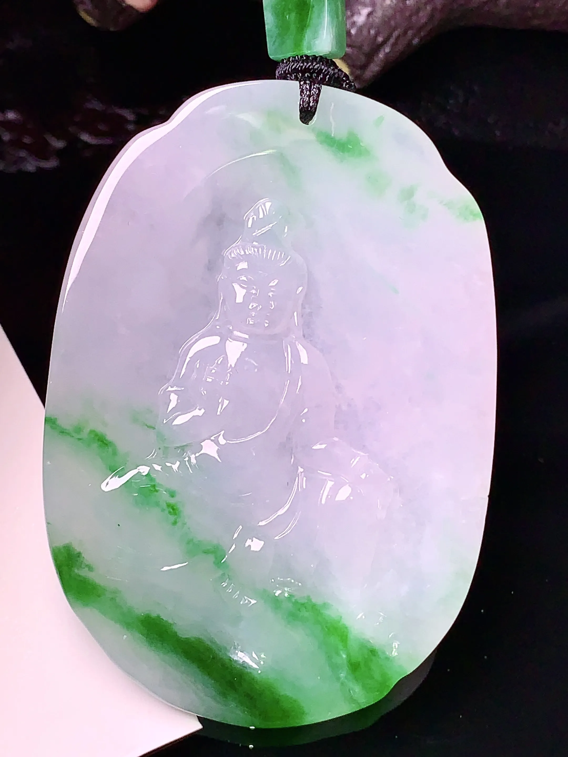 飘绿观音吊坠 玉质细腻 色泽清新艳丽 整体尺寸62*43.8*5