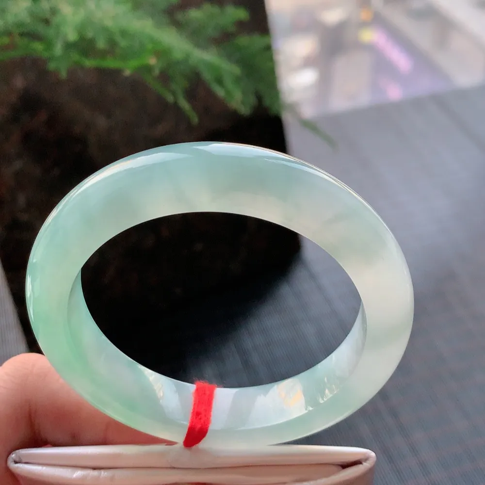 正圈高冰绿 无瑕 尺寸:55.1/12.9/9 种色俱佳