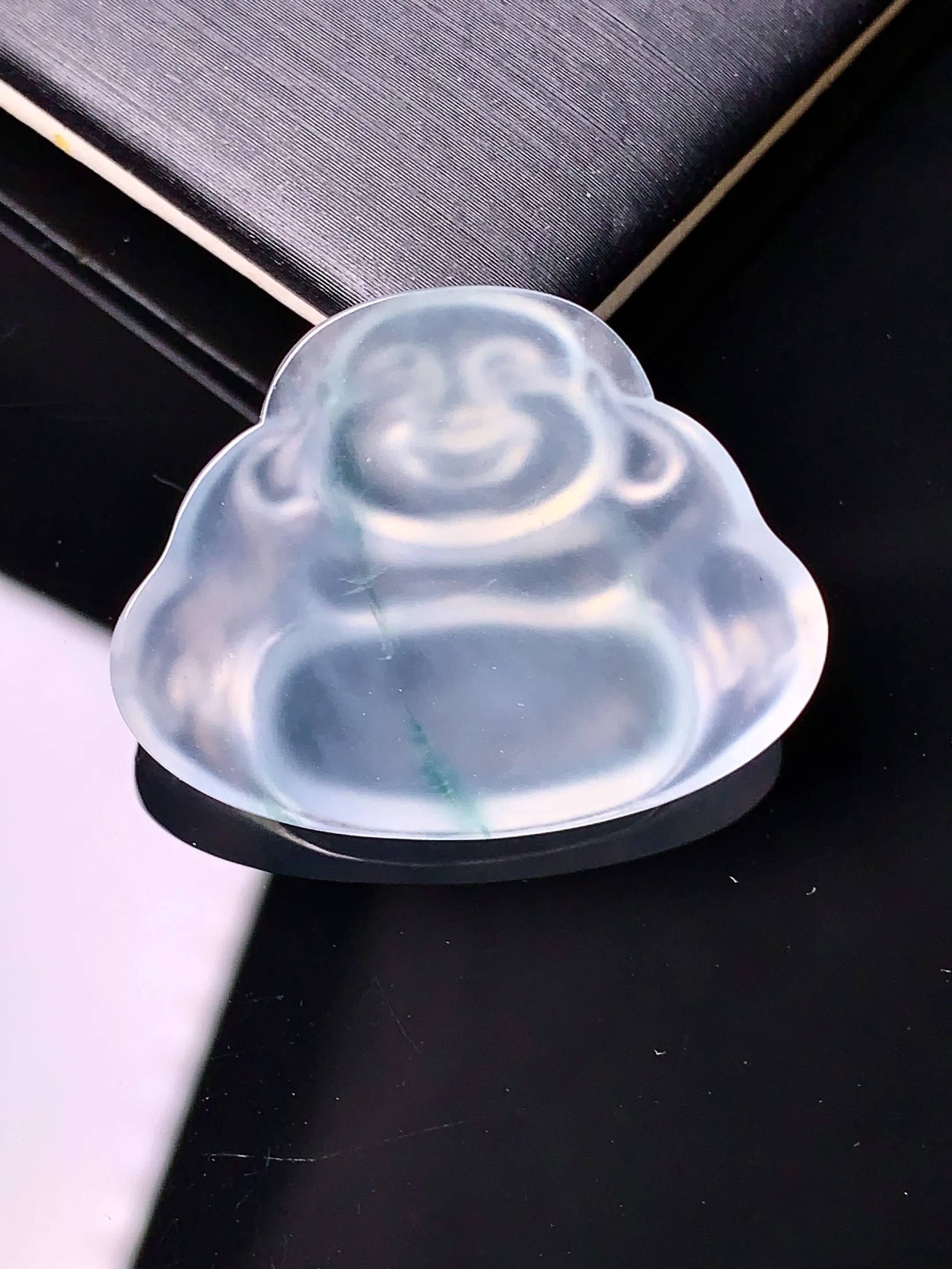 冰种佛公吊坠 玉质细腻 色泽清新艳丽 整体尺寸24*31.2*5