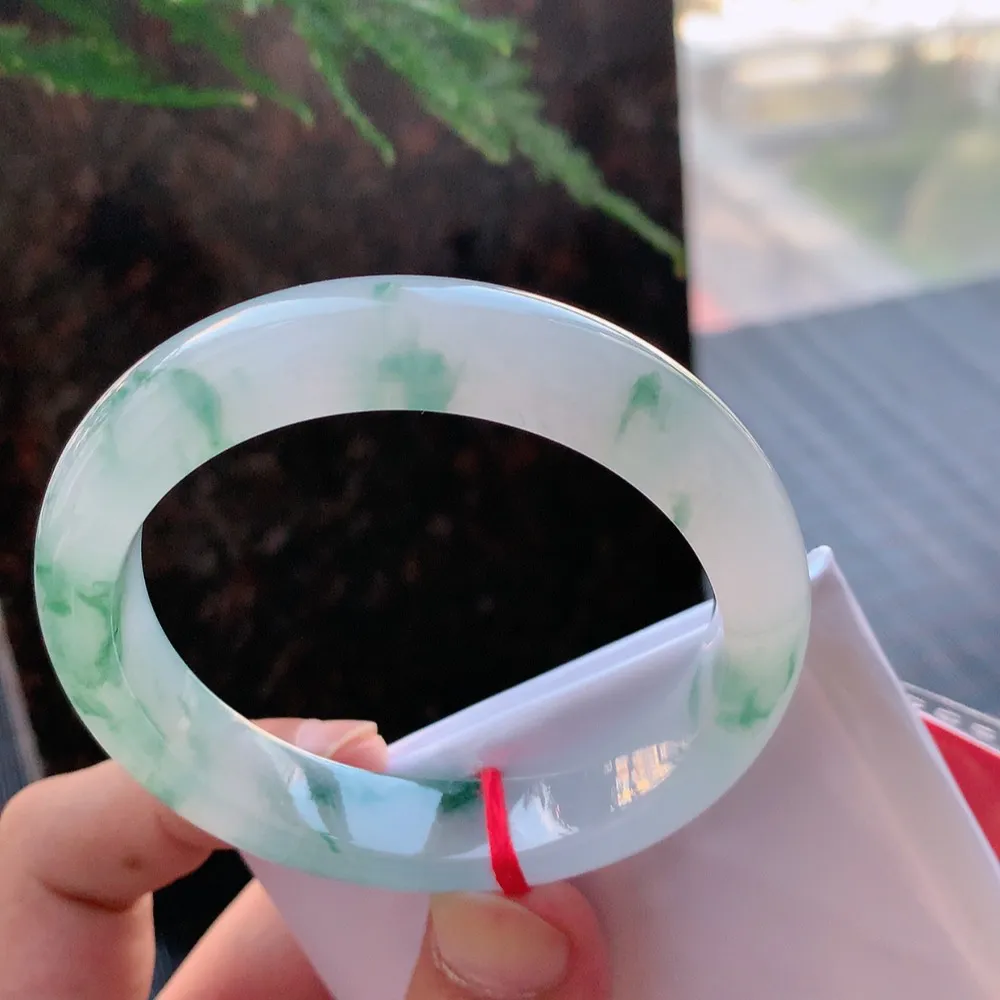 正圈冰玻飘花 有纹 尺寸:55.4/12.5/8.6  花美 种水好