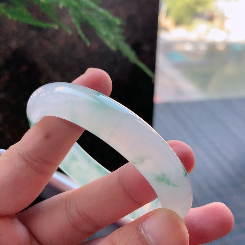 正圈冰玻飘花 有纹 尺寸:55.4/12.5/8.6  花美 种水好