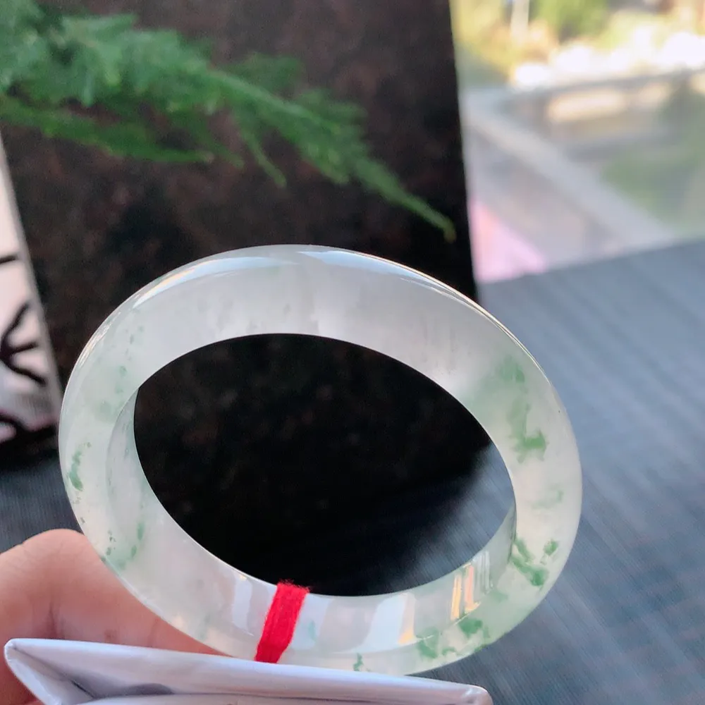 正圈冰玻飘花 有纹 尺寸:55.4/12.7/8.6 花美 种水好