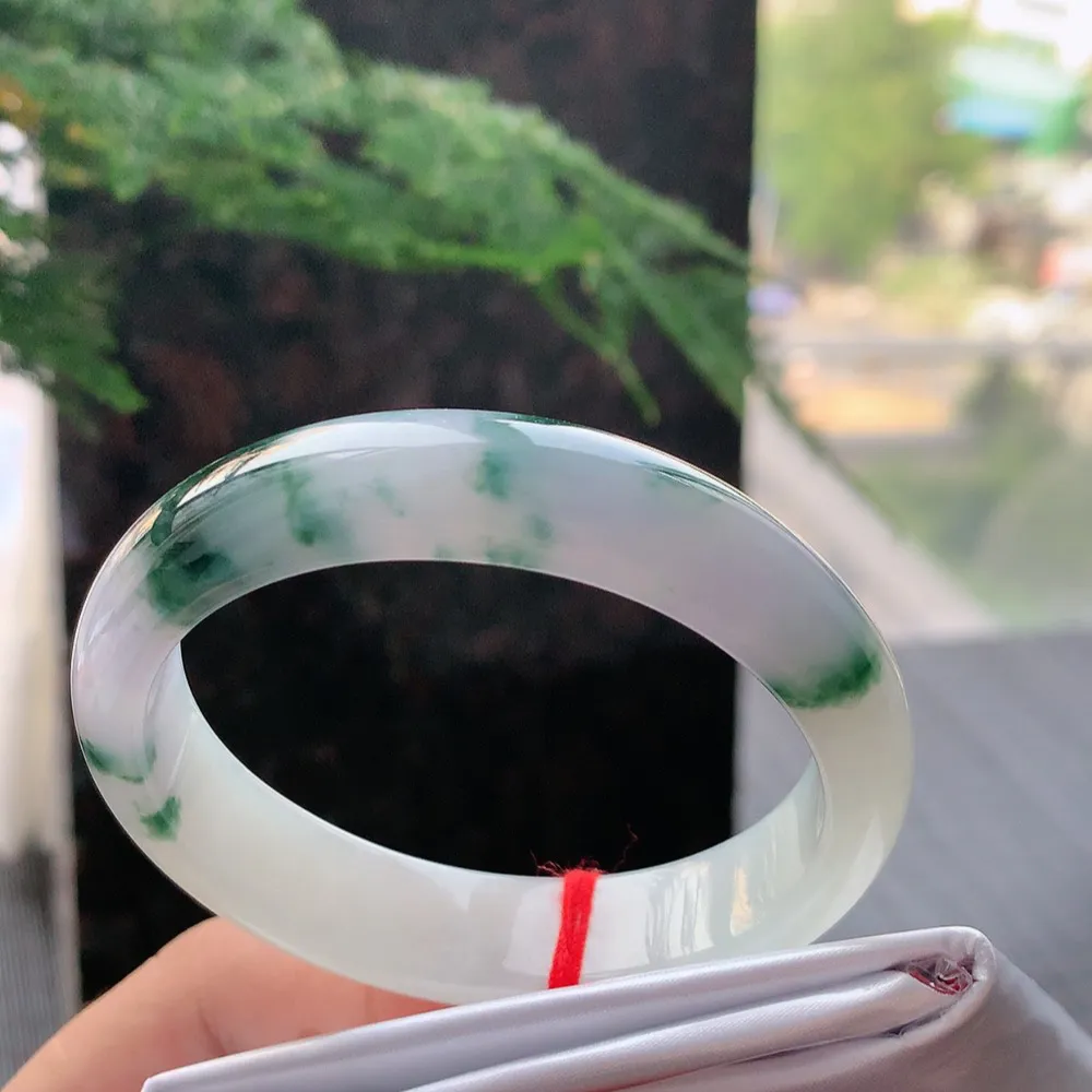 贵妃冰紫飘花 无瑕 尺寸:53.1/48.5/12.7/7.4 超美