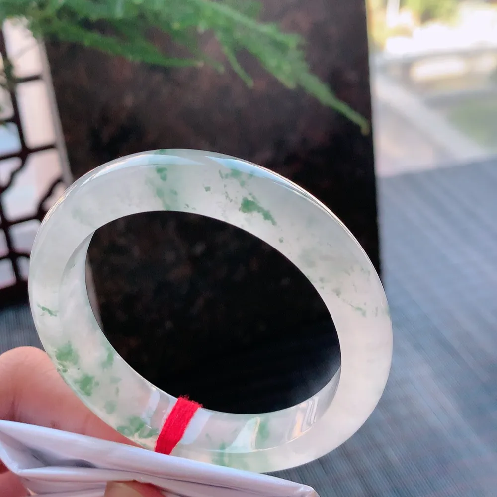 正圈冰玻飘花 有纹 尺寸:55.4/12.7/8.6 花美 种水好