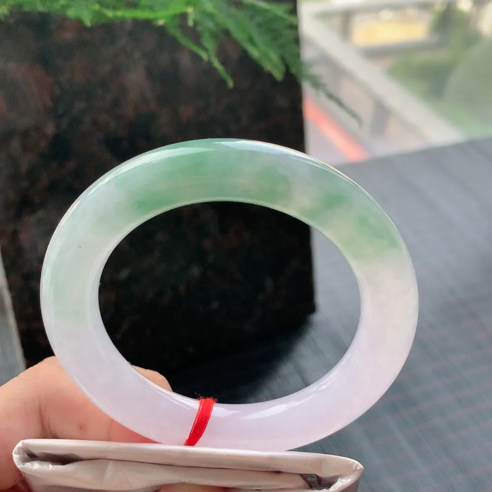 圆条高冰春彩 无瑕 尺寸:55.4/11.7/11.5 种色俱佳