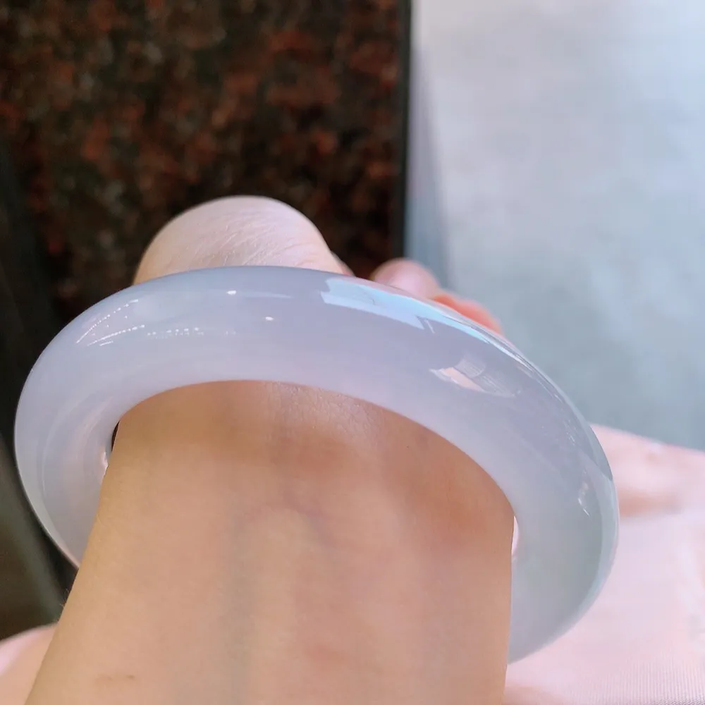 圆条高冰紫罗兰 无瑕 尺寸:56.7/12.5 种色俱佳